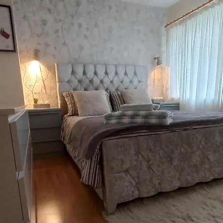 Cosy Bedroom Ensuite